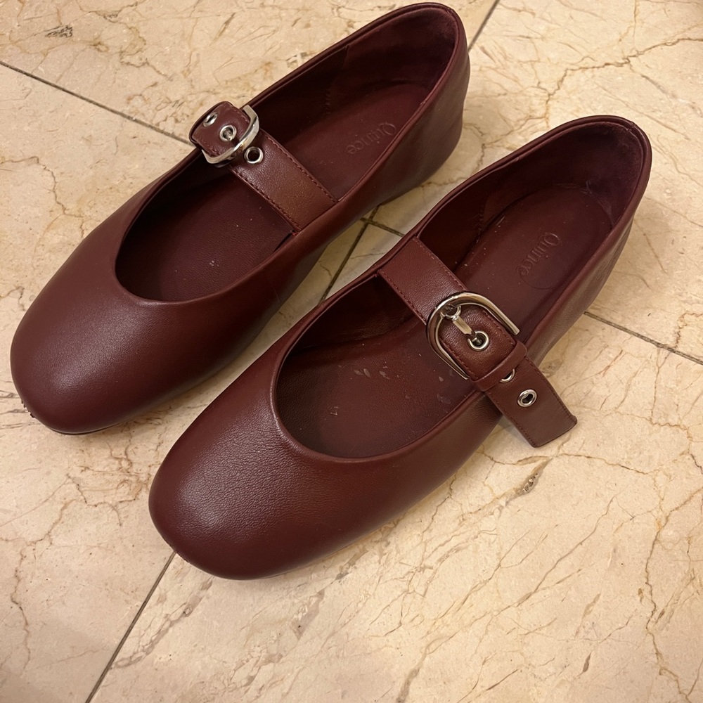 Quince leather flats - almost new